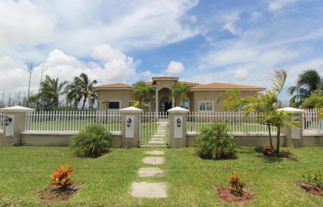 House in Grand Bahama, The Bahamas 1 - 15366368