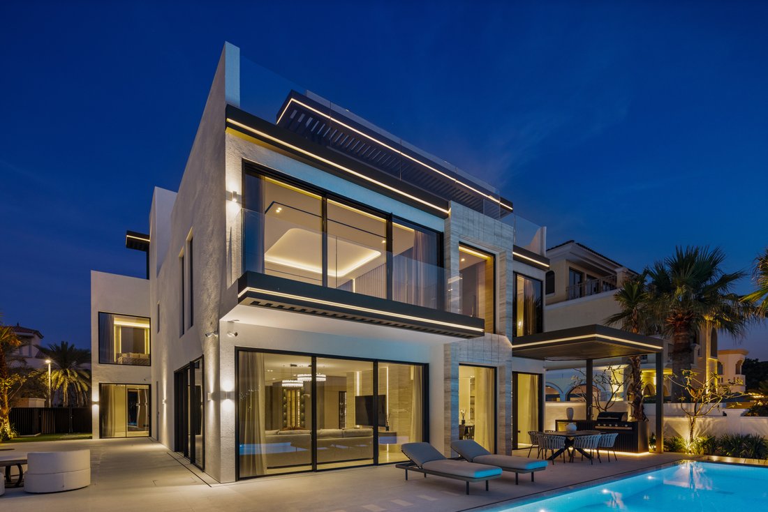 Villa in Dubai, Dubai, United Arab Emirates 1 - 15369362