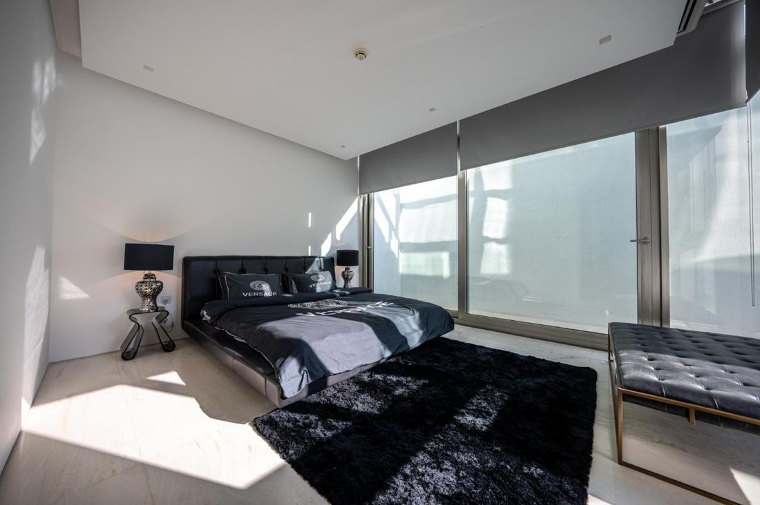 Villa in Palm Jumeirah, Dubai, United Arab Emirates 3 - 15368193