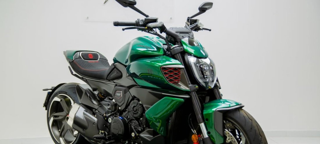 Motorcycle in Parma, Emilia-Romagna, Italy 3 - 15049823