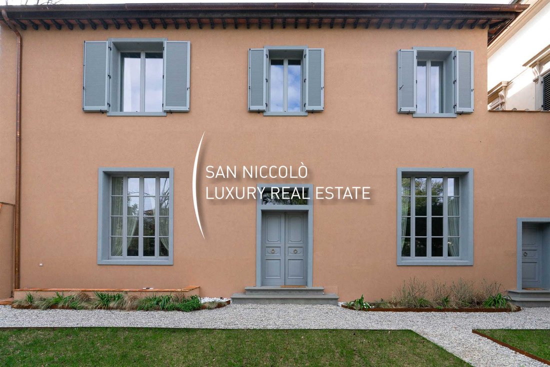 Villa in Center, Florence, Tuscany 2 - 15369200