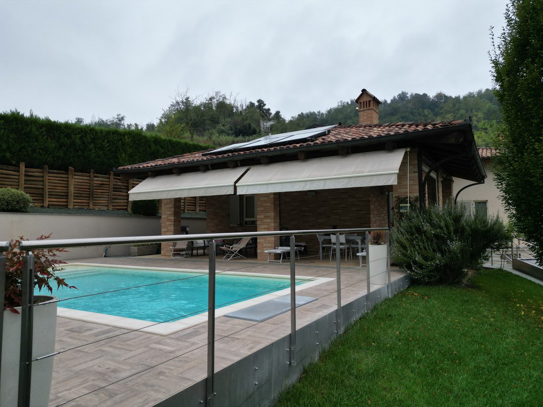 House in Corneliano d'Alba, Piedmont, Italy 2 - 14833239