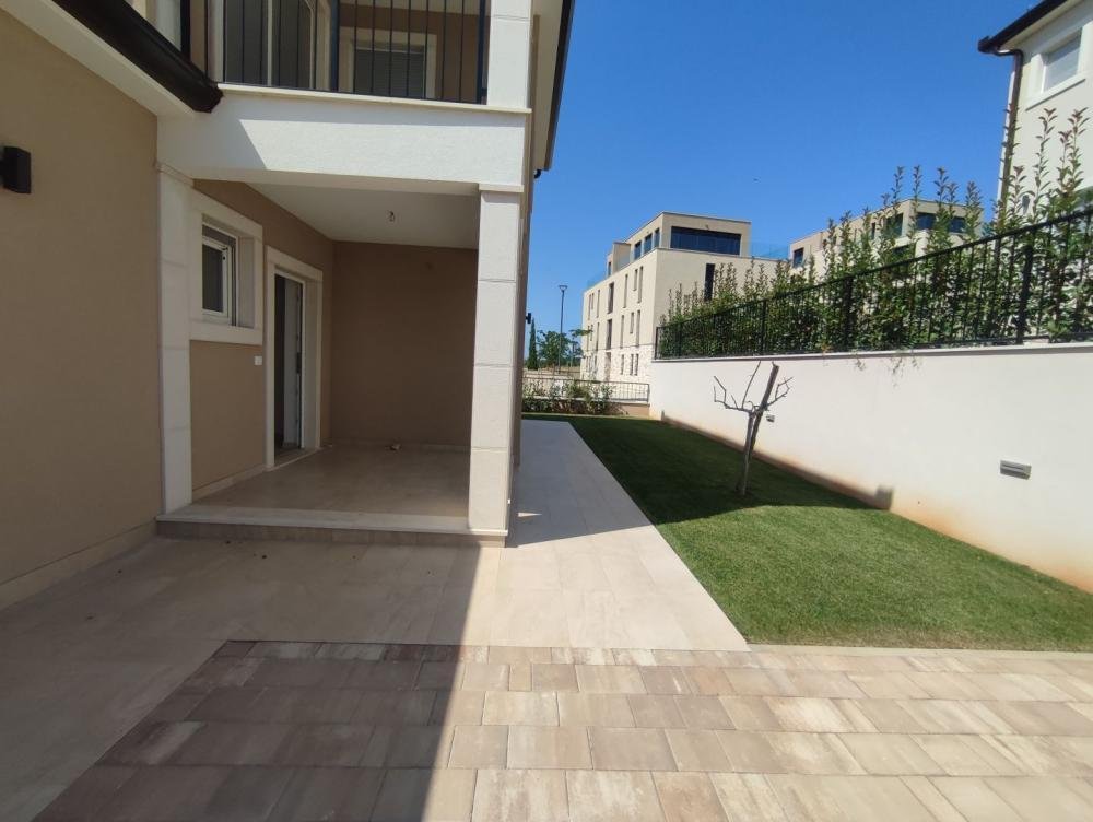 Villa in Crveni Vrh, Istria County, Croatia 5 - 13397174