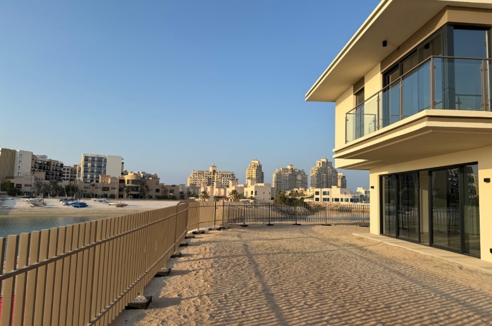Villa in Al Hamra Village, Ras al-Khaimah Emirate, United Arab Emirates 4 - 15373674