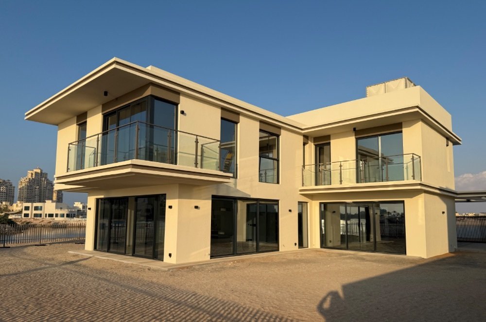 Villa in Al Hamra Village, Ras al-Khaimah Emirate, United Arab Emirates 3 - 15373674