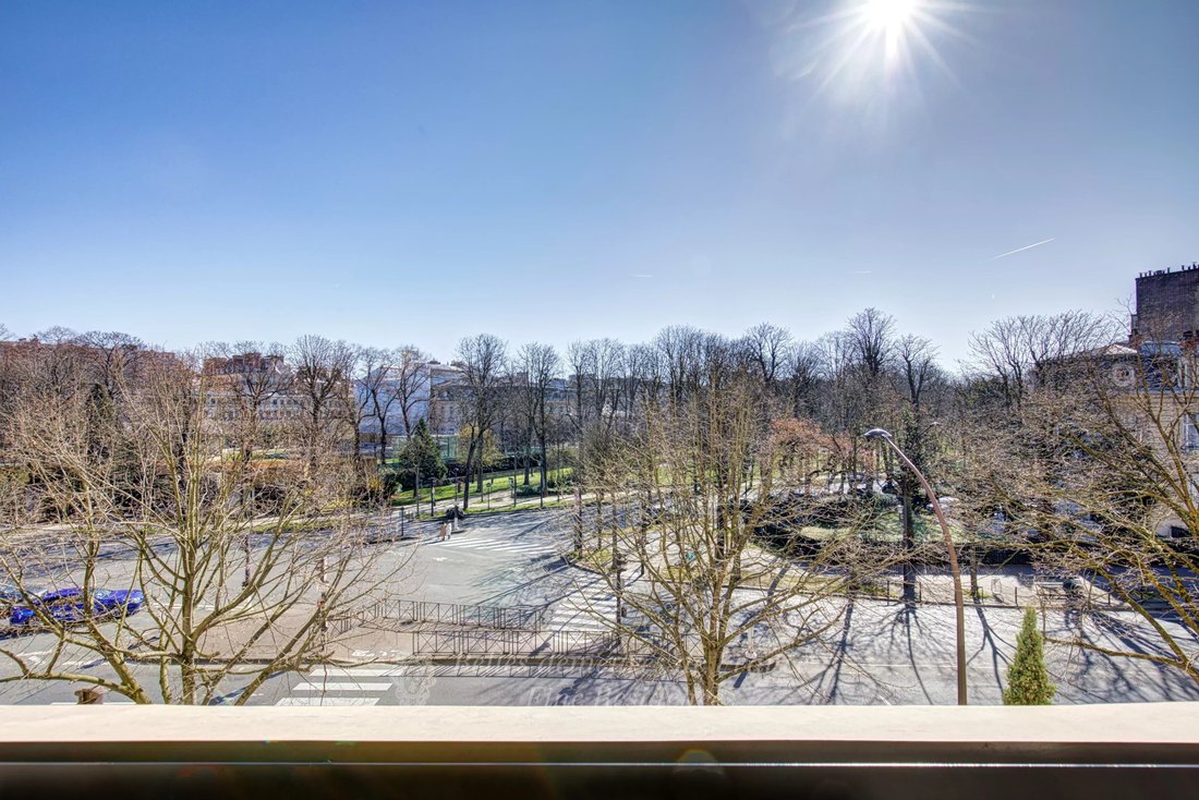 Apartment in Porte Dauphine, Paris 16e Arrondissement, Paris 2 - 15269283