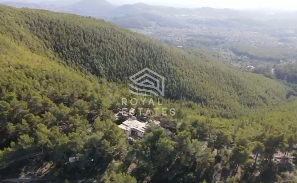 Villa in Sant Carles de Peralta, Santa Eularia des Riu, Balearic Islands 2 - 15370724