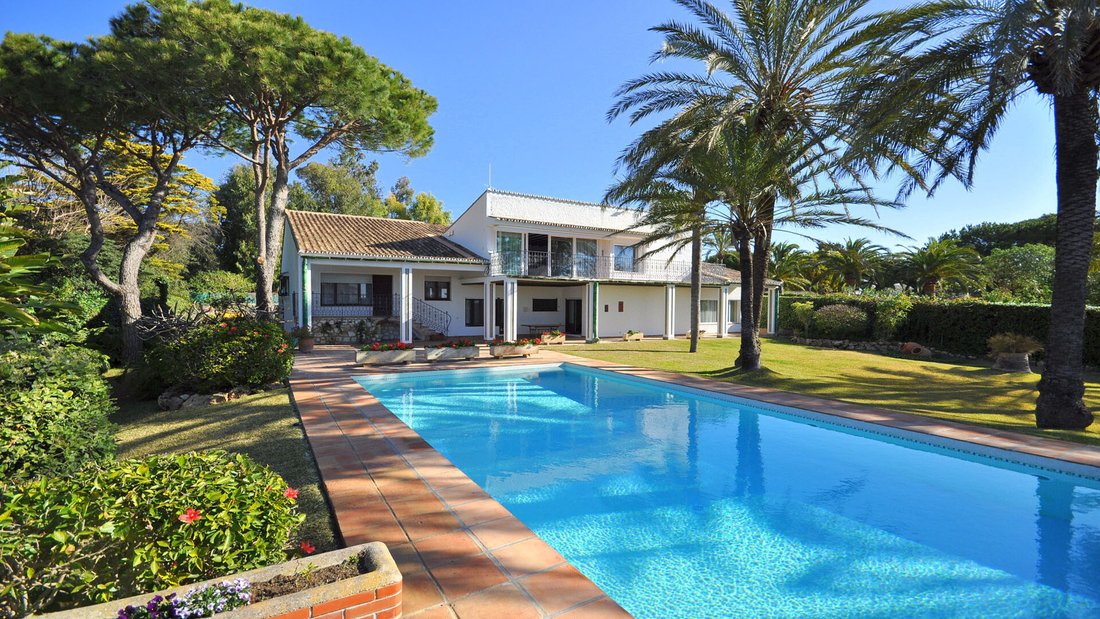 Villa in Marbella, Andalusia, Spain 4 - 15372361