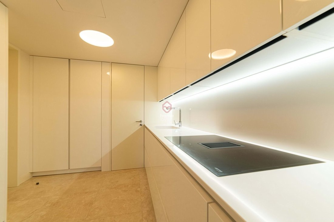 Apartment in Santo Antonio, Lisbon, Portugal 5 - 14120214