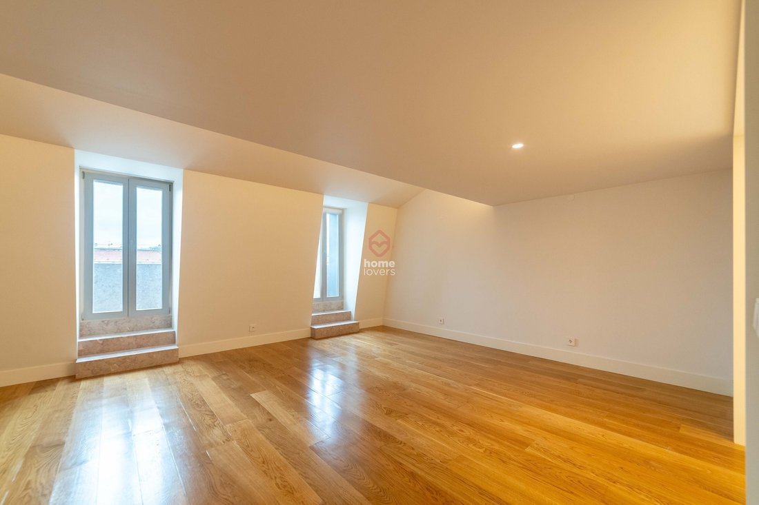 Apartment in Santo Antonio, Lisbon, Portugal 2 - 14120208