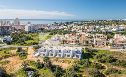 Stadthaus in Armação de Pêra, Algarve, Portugal 1