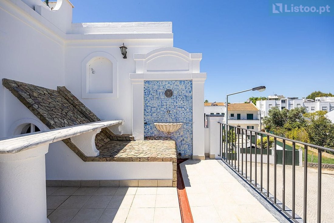 Villa in Caparica e Trafaria, Setubal, Portugal 1 - 15370306