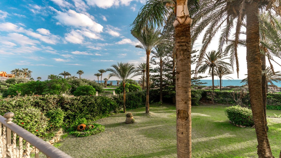 Villa in Marbella, Andalusia, Spain 1 - 15372361