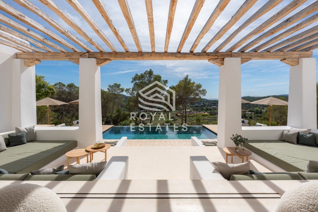 Villa in Santa Eularia des Riu, Balearic Islands, Spain 2 - 15370644