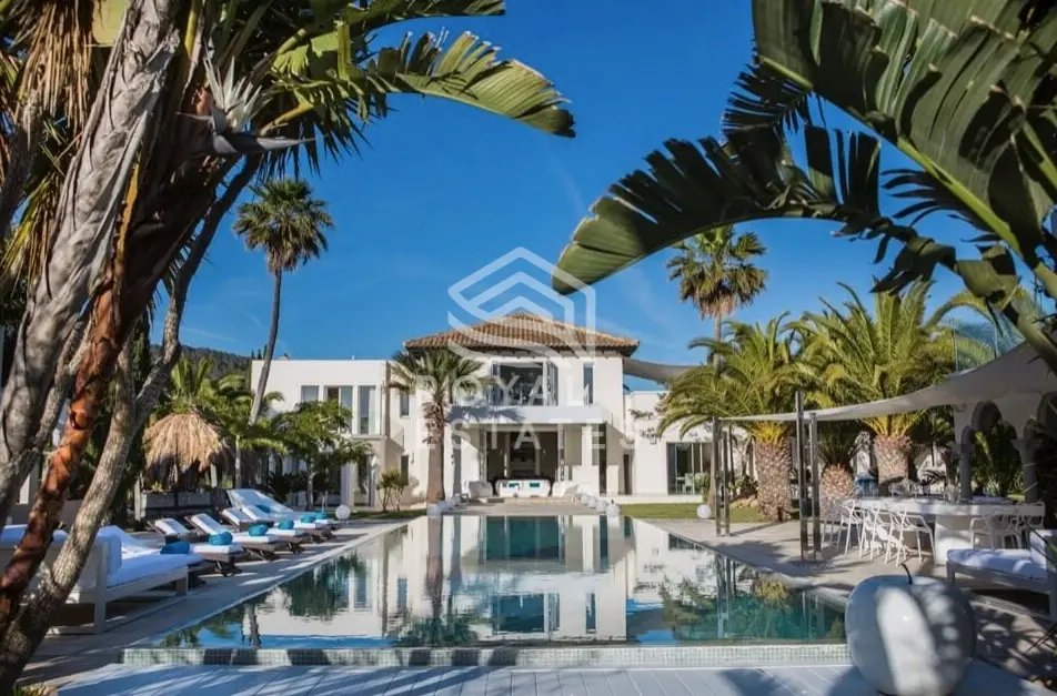 Villa in Cala Jondal, Sant Josep de sa Talaia, Spain 1 - 15370692