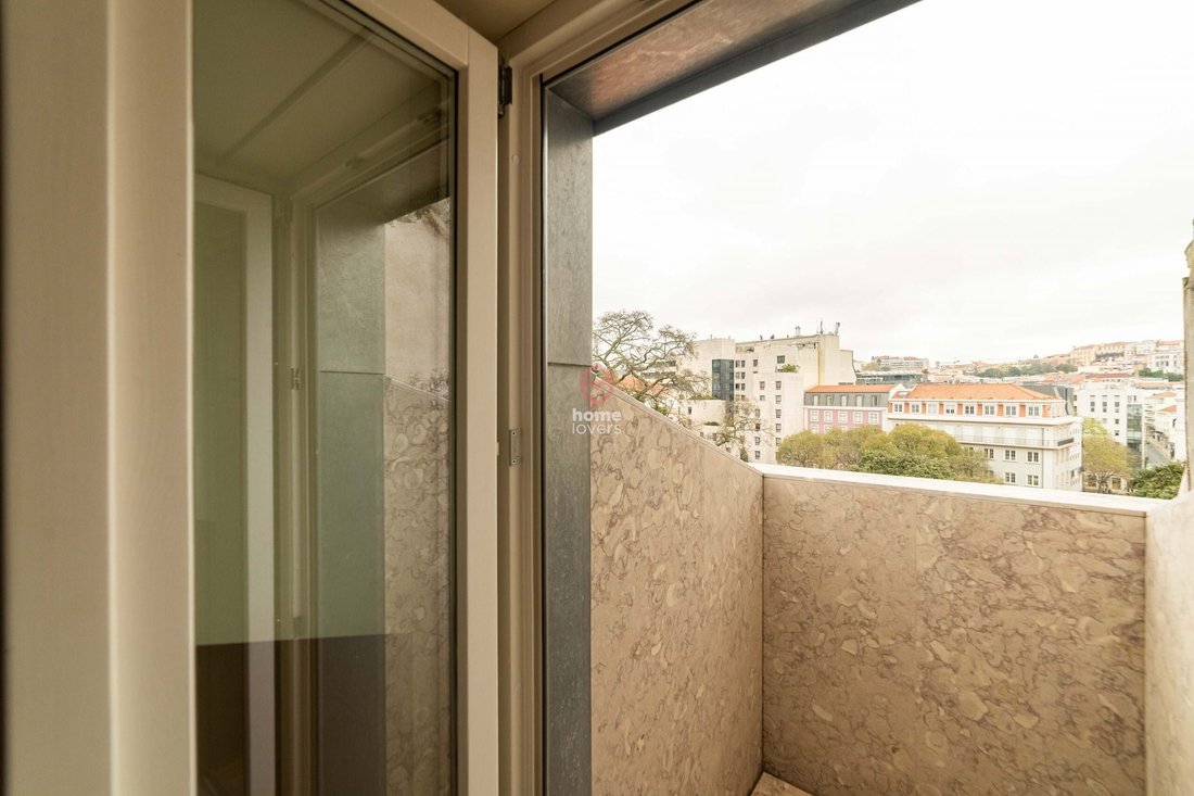 Apartment in Santo Antonio, Lisbon, Portugal 3 - 14120214