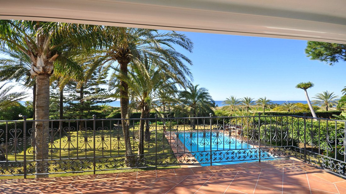 Villa in Marbella, Andalusia, Spain 2 - 15372361