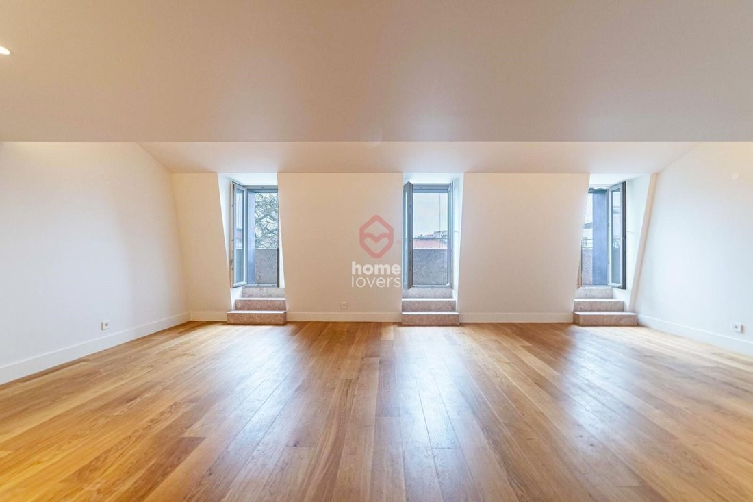 Apartment in Santo Antonio, Lisbon, Portugal 2 - 14120214