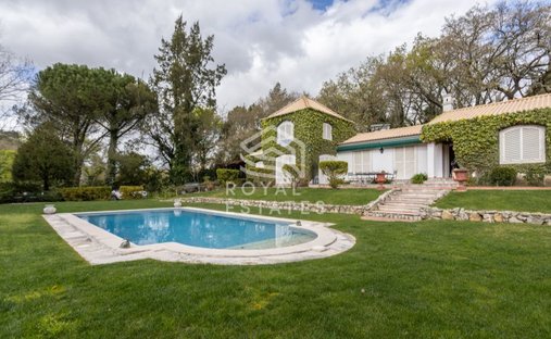 Villa in Milharado, Lisbon, Portugal 1