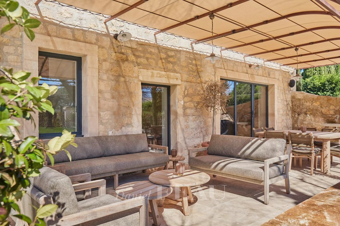 Country House in Paradou, Provence-Alpes-Côte d'Azur, France 4 - 14720463