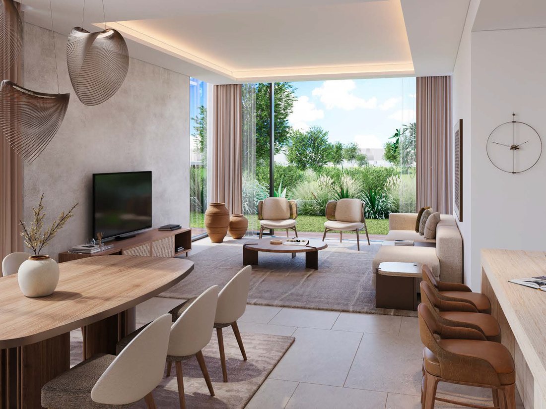 Villa in Riggat Al Buteen, Dubai, United Arab Emirates 2 - 15373529