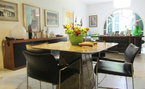 Villa in Avenza, Marina di Carrara, Tuscany 1