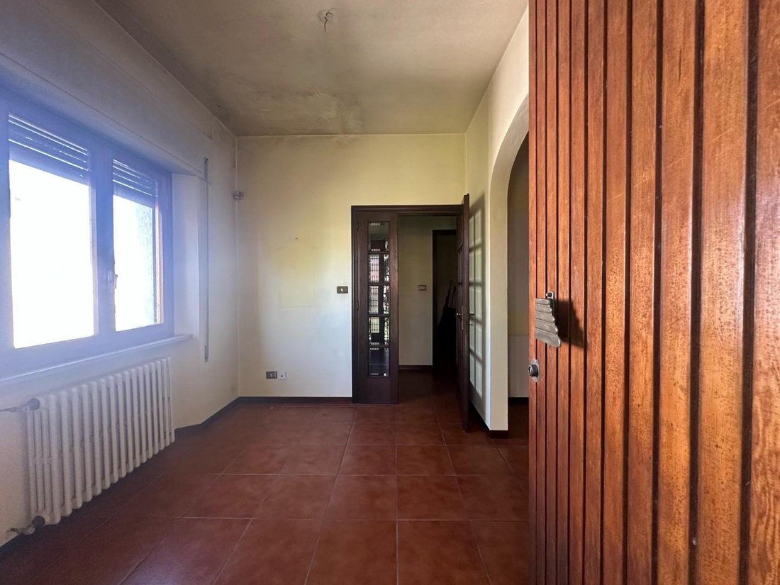 Villa in San Filippo, Lucca, Italy 1 - 15372170