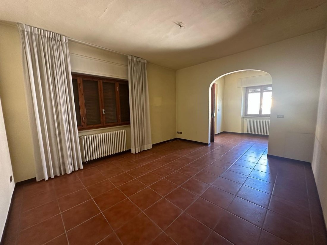 Villa in San Filippo, Lucca, Italy 2 - 15372170