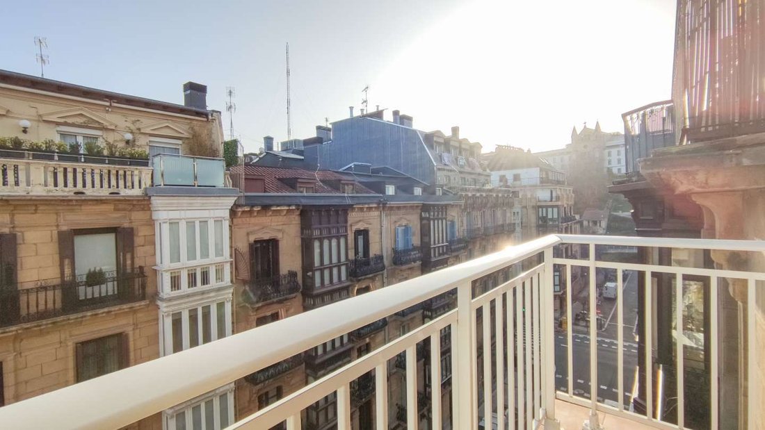 Wohnung in Centro, Donostia-San Sebastián, Spanien 1 - 15370777