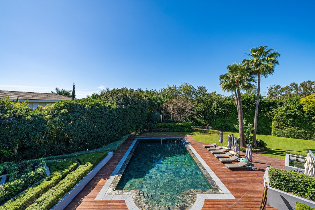 Villa in Marbella, Andalusia, Spain 4 - 15373689