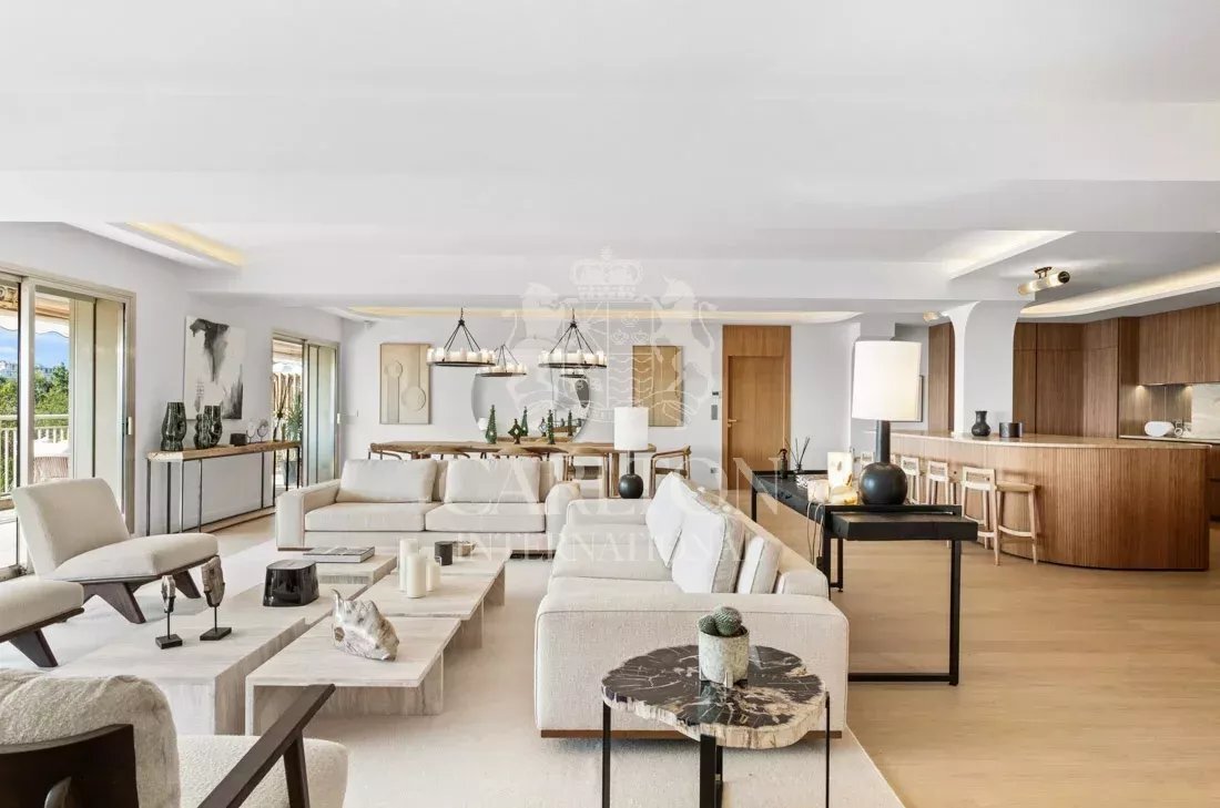Villa in Cannes, Provence-Alpes-Côte d'Azur, France 3 - 15371059