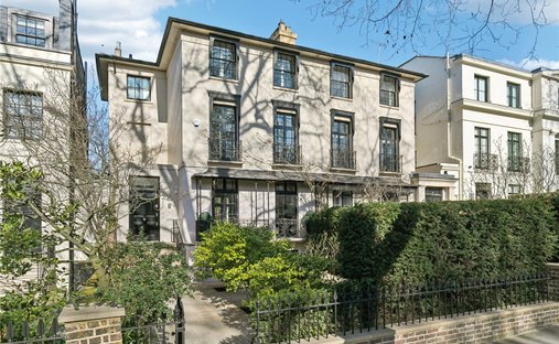 House in Holland Park, Kensington And Chelsea, England 1