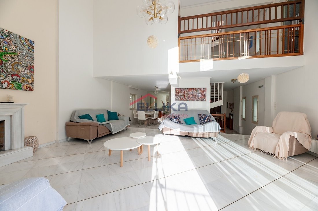 House in Ilioupoli, Attica, Greece 3 - 15374614