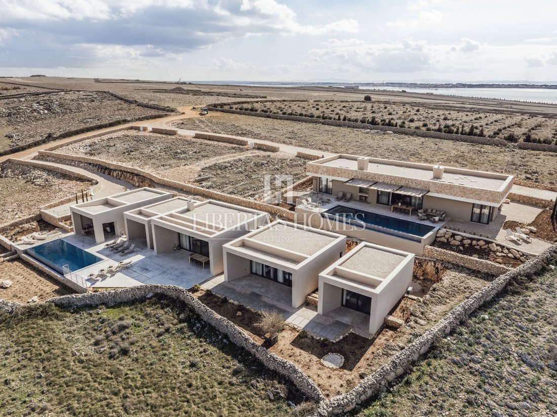 Villa in Pag, Zadar County, Croatia 5 - 15374896