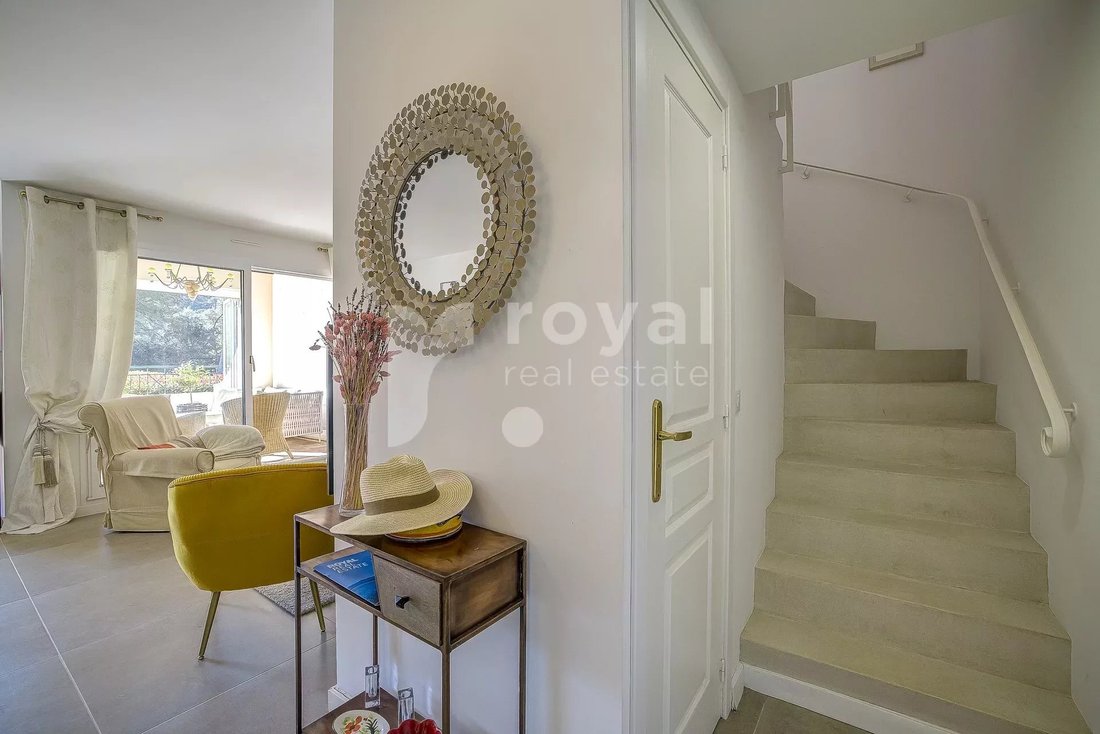 Villa in Mougins, Provence-Alpes-Côte d'Azur, France 4 - 15312238