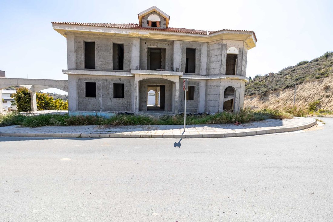 House in Agios Athanasios, Limassol, Cyprus 1 - 15375077