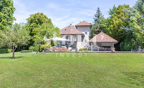 Villa in Plaine et Chatelet, Gaillard, France 1