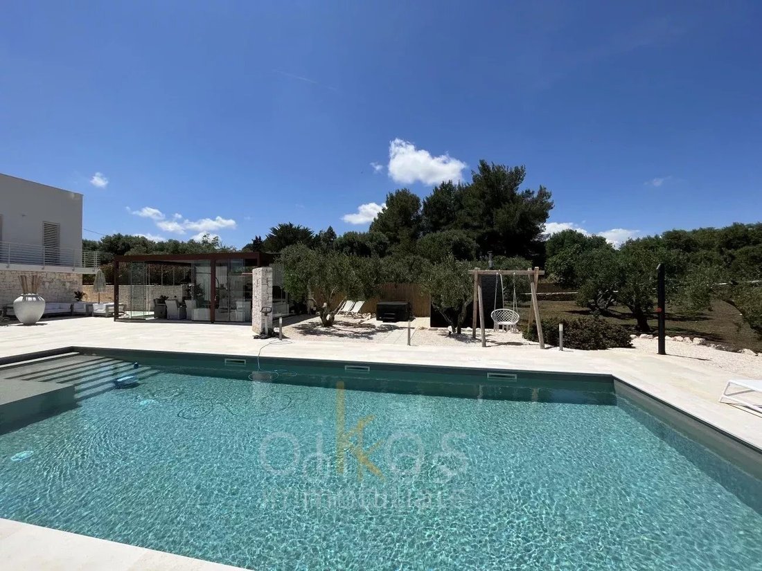 Casa en Ostuni, Italy 1 - 15375236