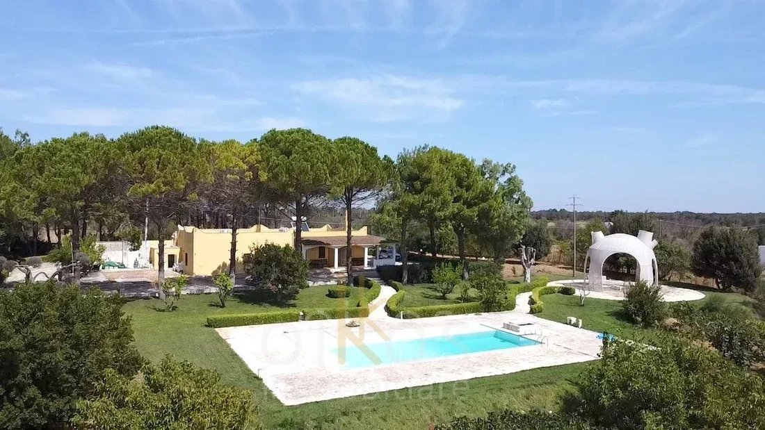 Casa en Apulia, Italia 1 - 15375232