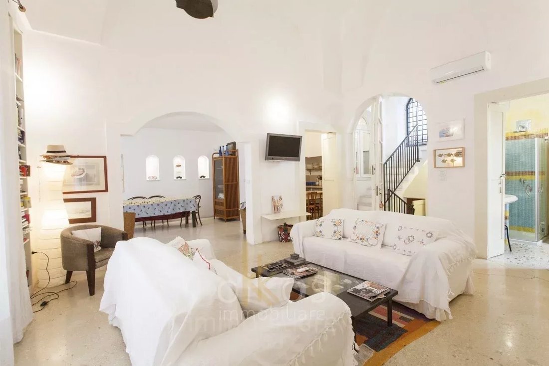 Casa en Gallipoli, Apulia, Italia 2 - 15083022