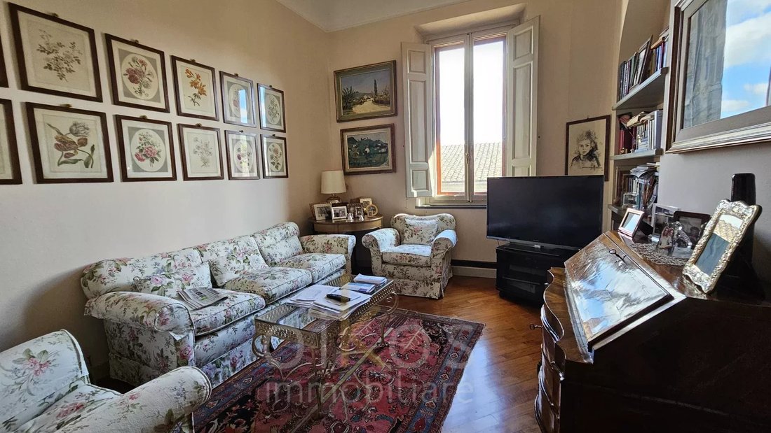 Apartamento en Florence, Toscana, Italia 2 - 15375126