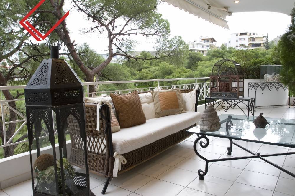 House in Vouliagmeni, Attica, Greece 3 - 15374911