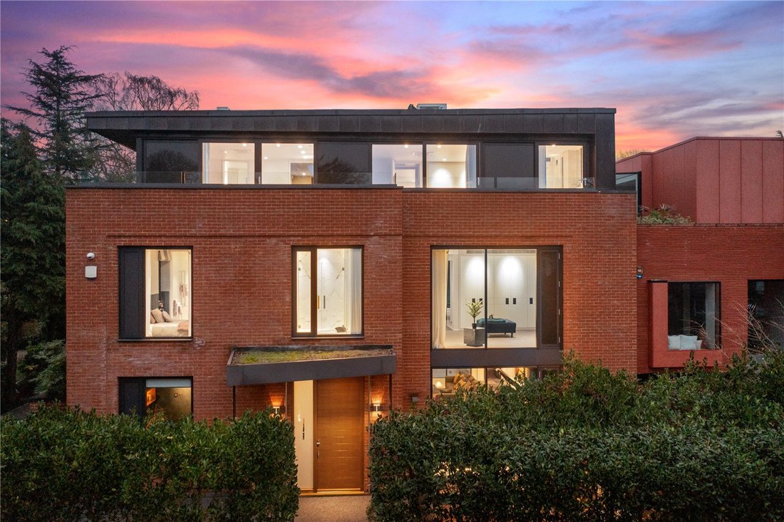 House in Hampstead, Camden, England 1 - 15375309