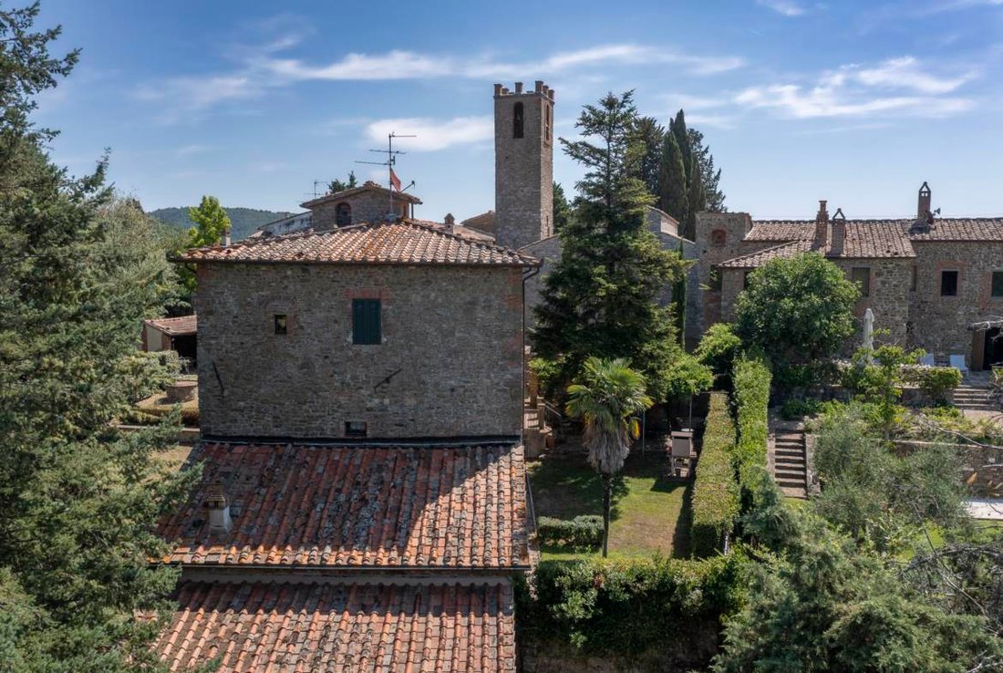 Villa in Radda in Chianti, Tuscany, Italy 1 - 15375268
