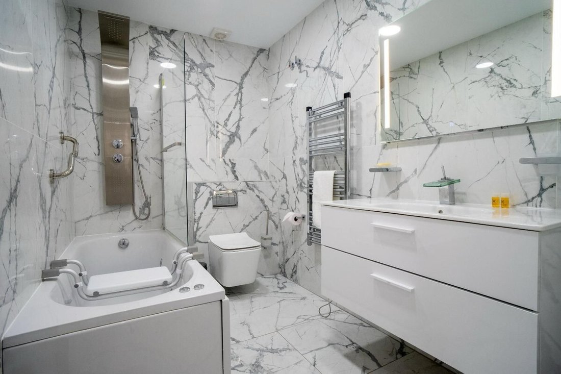 Penthouse in Fuengirola, Andalusia, Spain 3 - 15375401