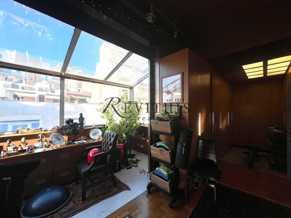 Apartment in Sunoikia Kolonakiou, 1st District of Athens, Athens 5 - 15375520