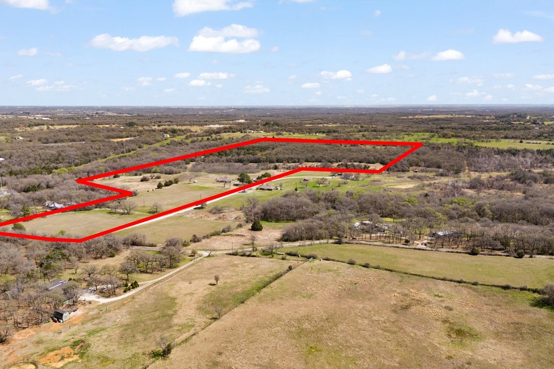 Farm Ranch in Cleburne, Texas, United States 3 - 15378556