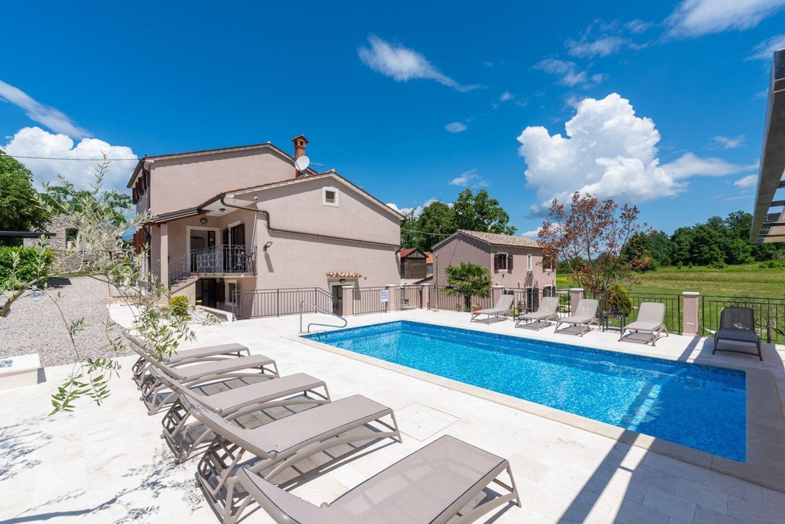 Villa in Pican, Istria County, Croatia 4 - 14916096