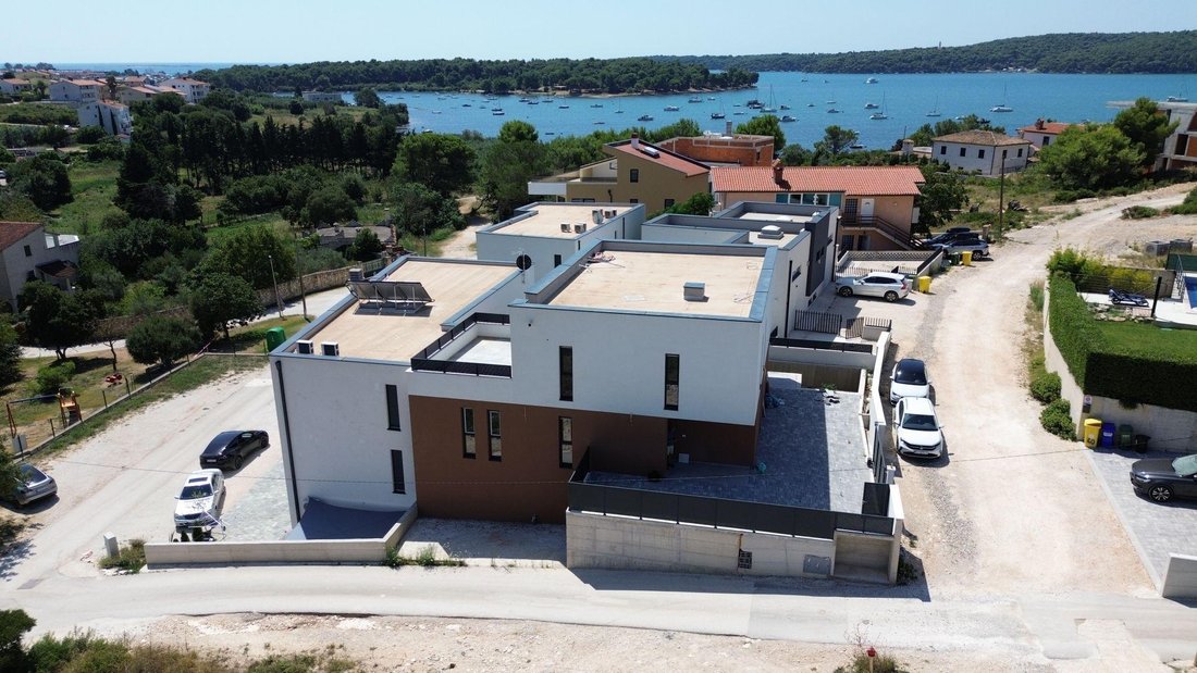 Villa in Medulin, Istria County, Croatia 1 - 13036045