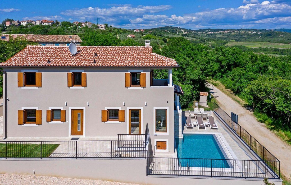 Villa in Buje, Istria County, Croatia 2 - 14627963
